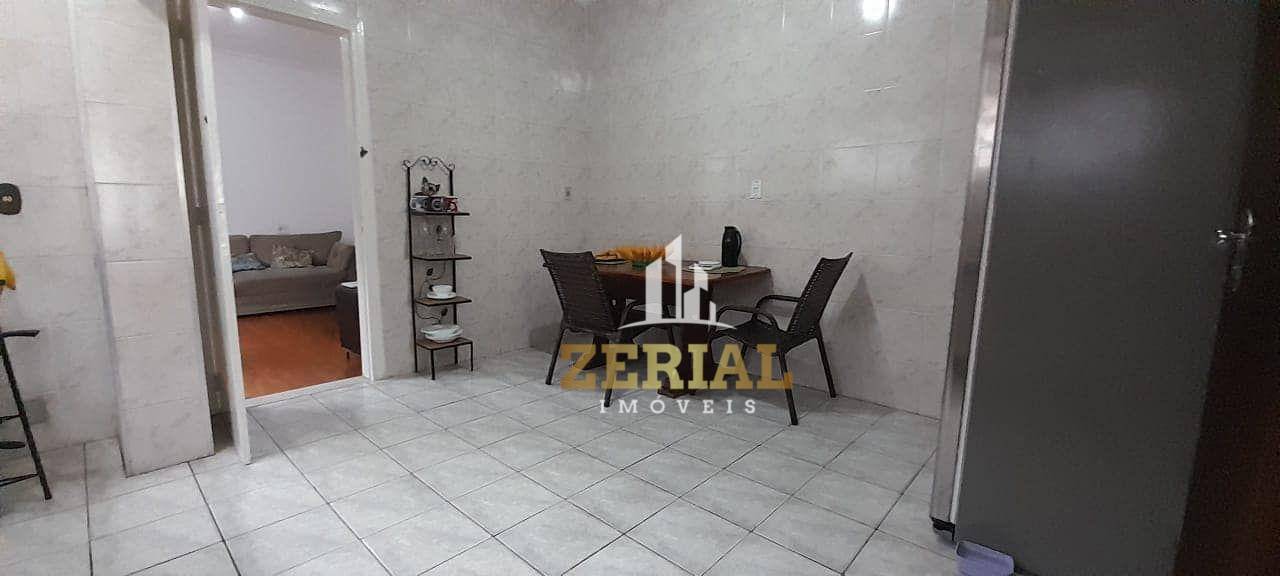 Casa à venda com 4 quartos, 250m² - Foto 6