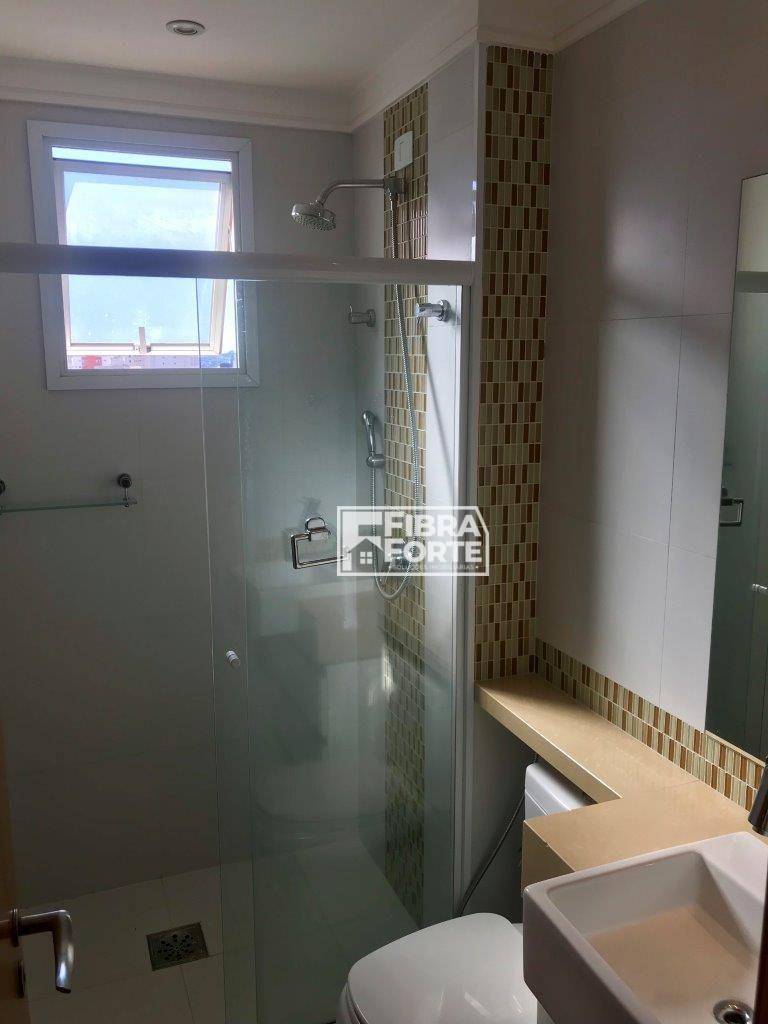Apartamento para alugar com 3 quartos, 107m² - Foto 73