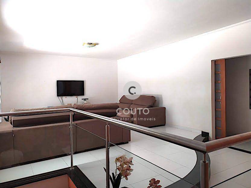 Casa à venda com 4 quartos, 154m² - Foto 15