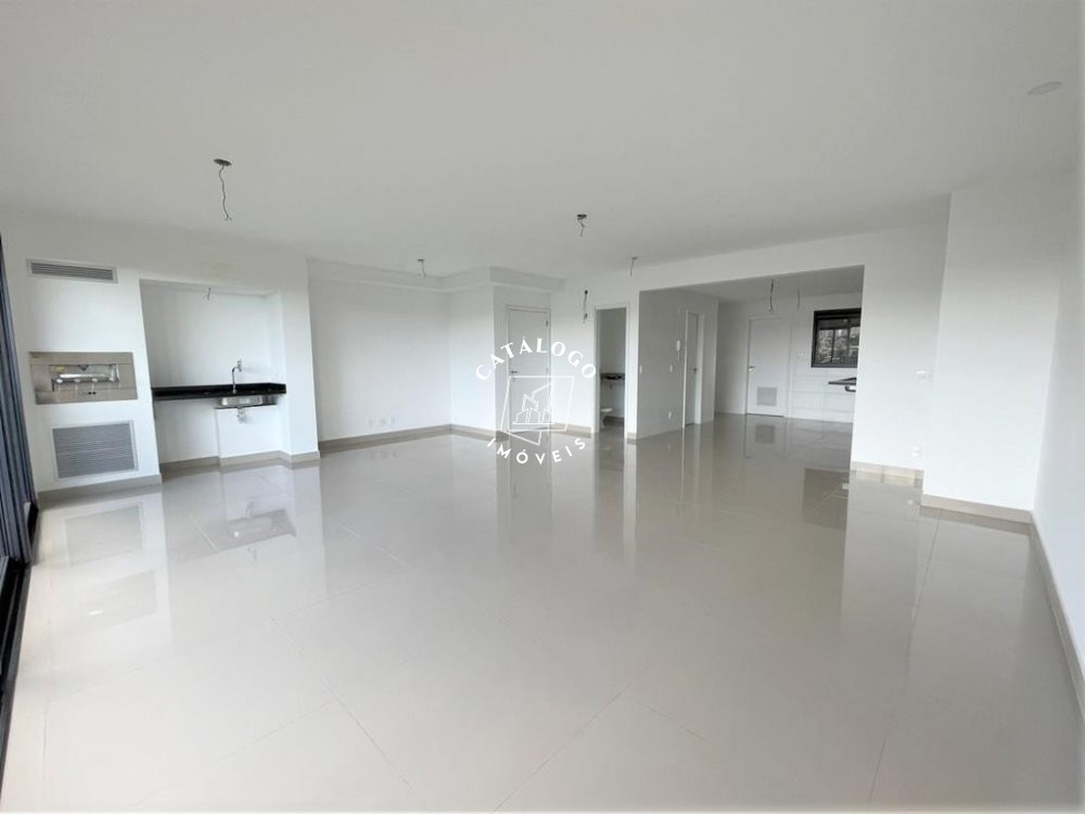 Apartamento à venda com 3 quartos, 158m² - Foto 4