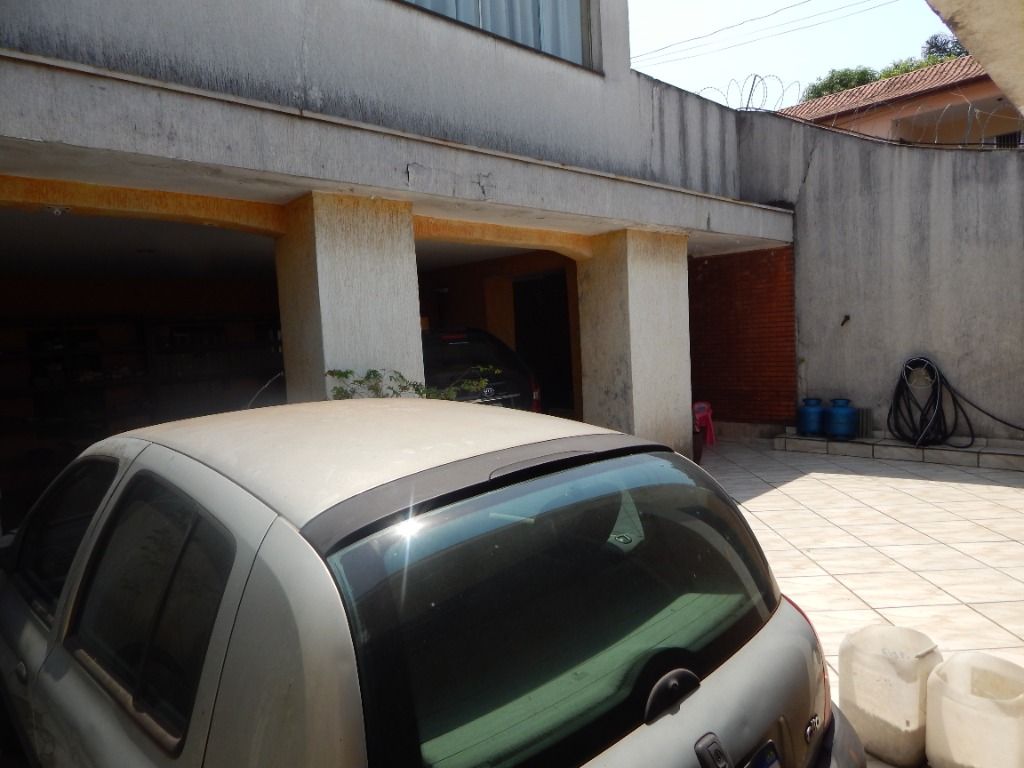 Casa à venda com 7 quartos, 400m² - Foto 5