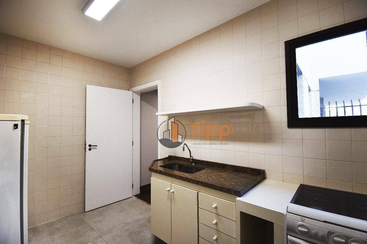 Apartamento à venda com 4 quartos, 195m² - Foto 87