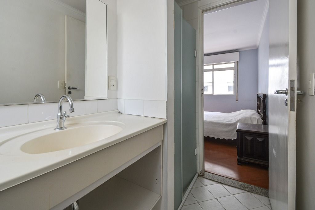 Apartamento à venda com 3 quartos, 97m² - Foto 18