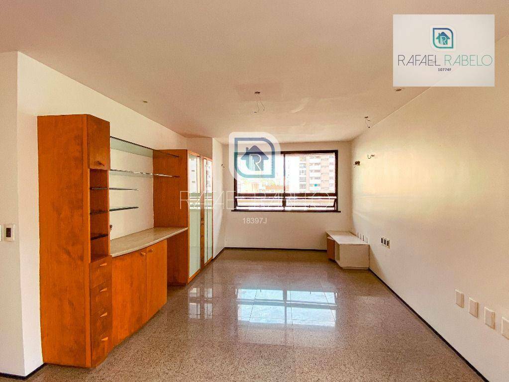 Apartamento à venda com 3 quartos, 233m² - Foto 18