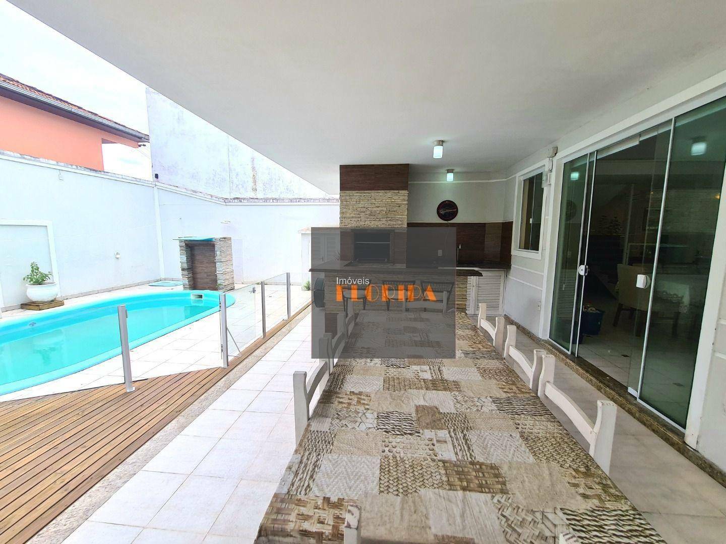 Casa à venda com 4 quartos, 217m² - Foto 30