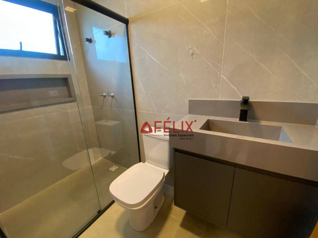 Casa de Condomínio para alugar com 3 quartos, 220m² - Foto 47