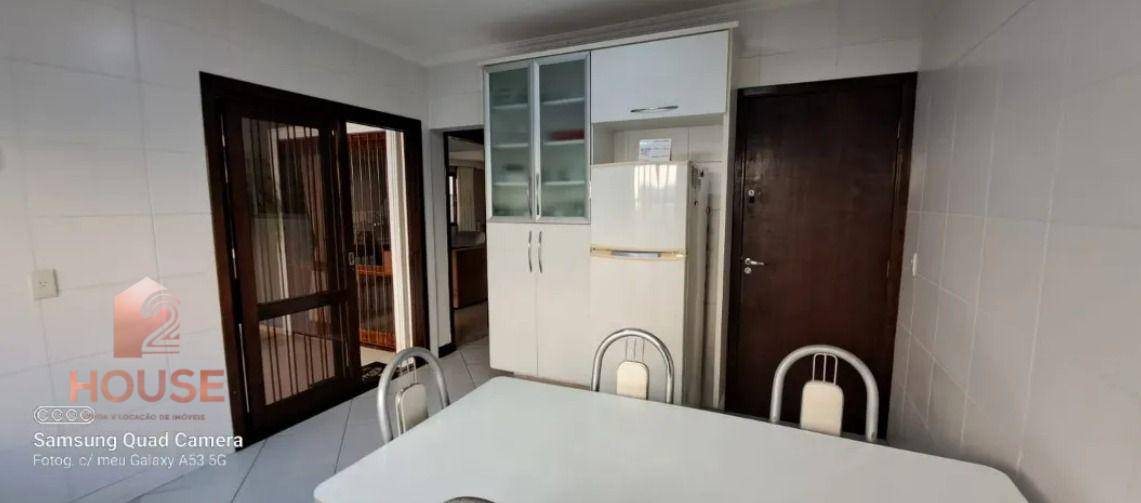 Casa de Condomínio à venda com 4 quartos, 207m² - Foto 7