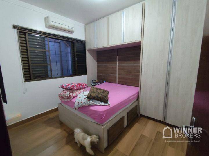 Casa à venda com 2 quartos, 125m² - Foto 7