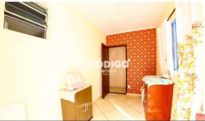 Sobrado à venda com 3 quartos, 170m² - Foto 2