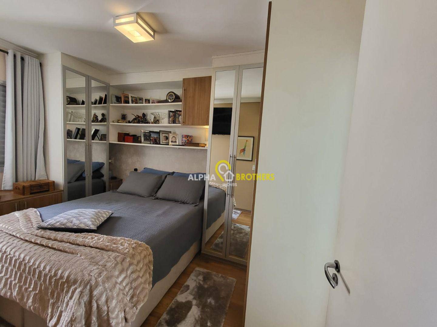 Apartamento à venda com 2 quartos, 62m² - Foto 25