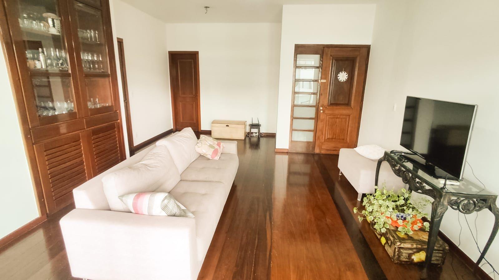 Apartamento à venda com 3 quartos, 110m² - Foto 3