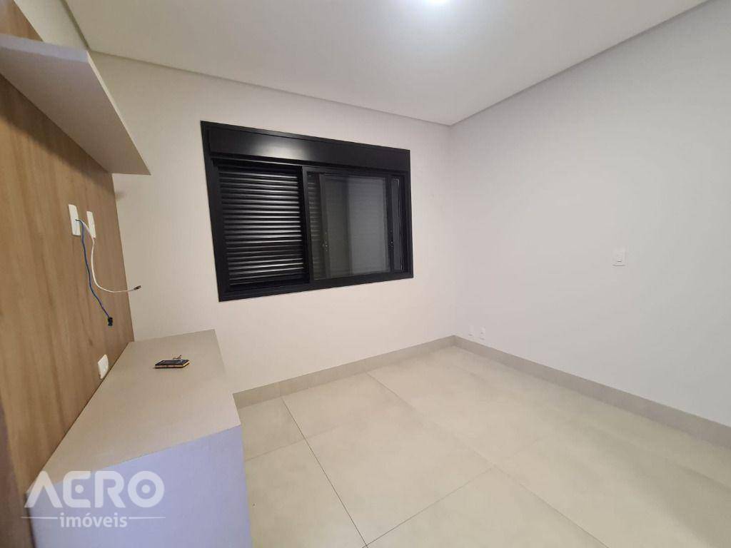 Casa de Condomínio à venda com 4 quartos, 265m² - Foto 6