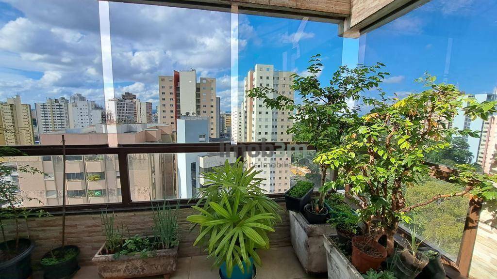 Apartamento à venda com 5 quartos, 240m² - Foto 7