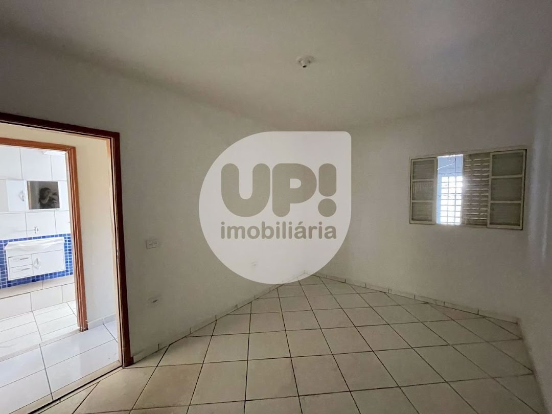 Casa à venda com 2 quartos, 96m² - Foto 1