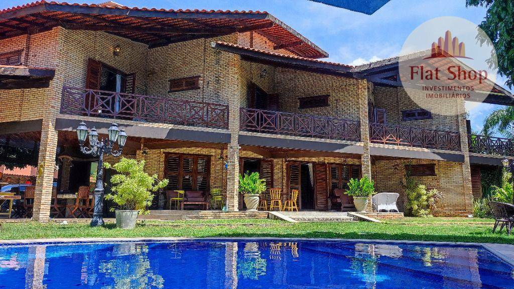 Casa à venda com 5 quartos, 700m² - Foto 1
