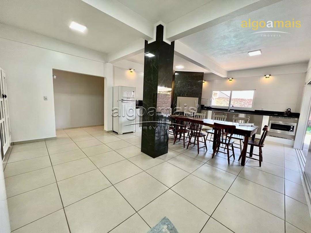 Casa à venda com 9 quartos, 450M2 - Foto 11