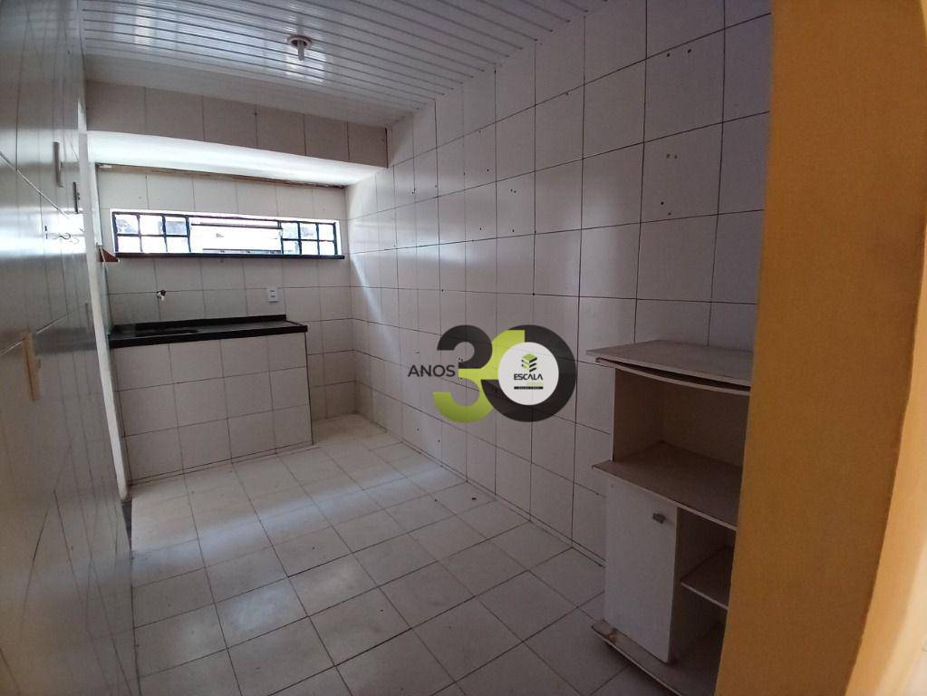 Casa para alugar com 3 quartos, 60m² - Foto 18