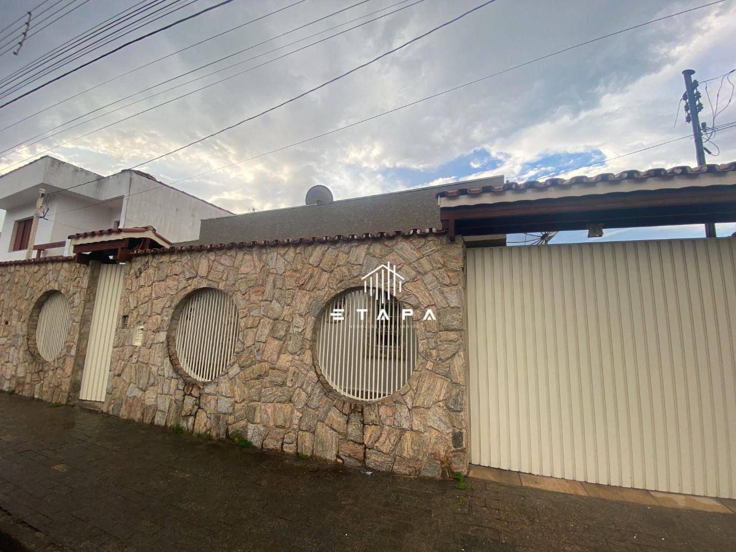 Casa, 3 quartos, 165 m² - Foto 2