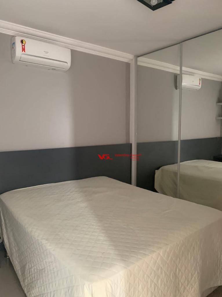 Chácara à venda com 4 quartos, 430m² - Foto 18