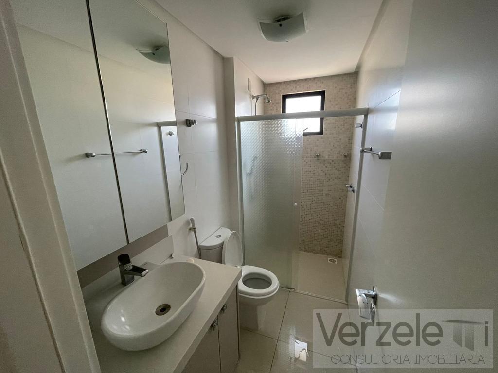 Apartamento para alugar com 3 quartos, 127m² - Foto 14