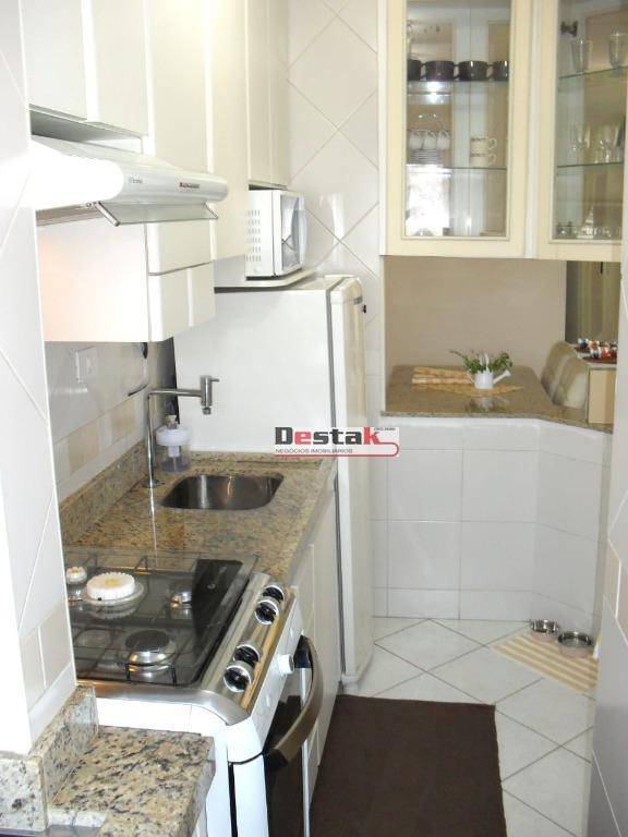 Apartamento à venda com 1 quarto, 40m² - Foto 9