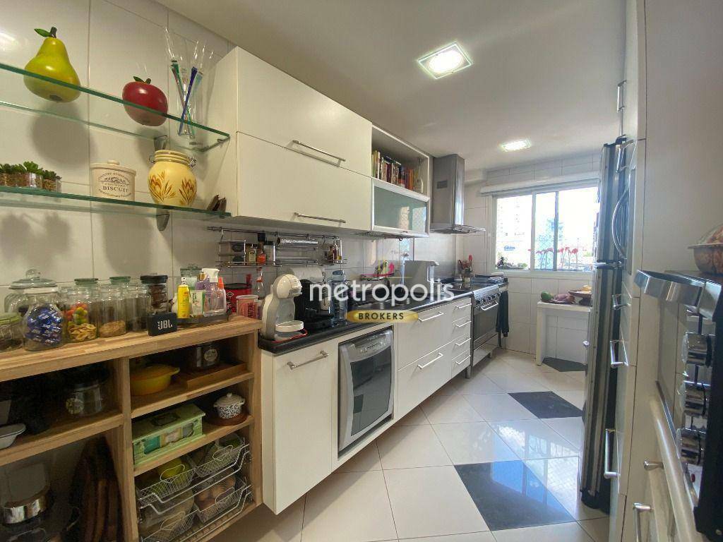 Apartamento à venda com 4 quartos, 221m² - Foto 23