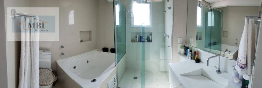 Apartamento à venda com 3 quartos, 205m² - Foto 17