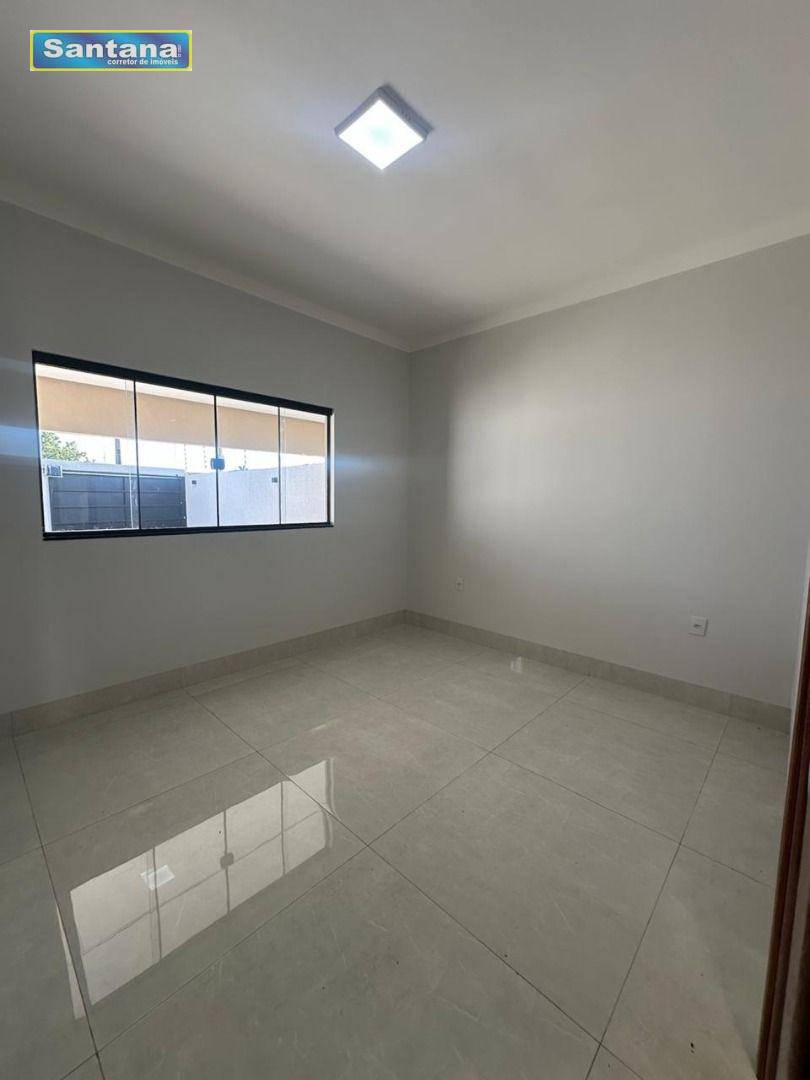 Casa à venda com 3 quartos, 120m² - Foto 3