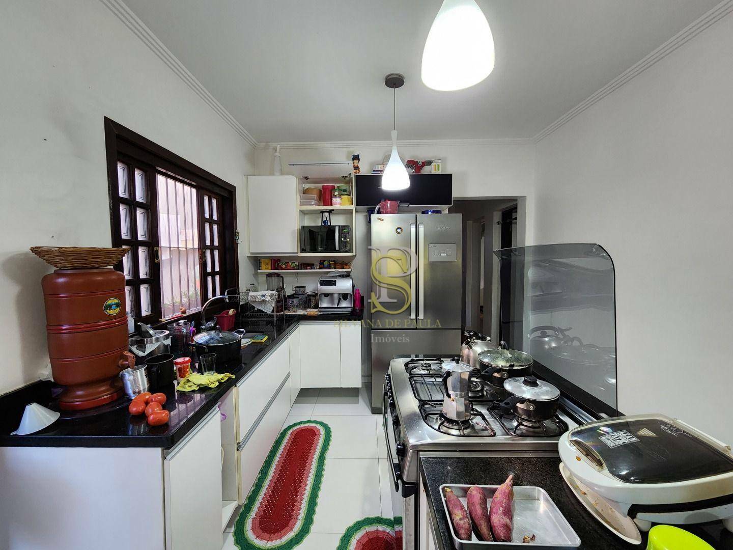 Casa à venda com 3 quartos, 350m² - Foto 12