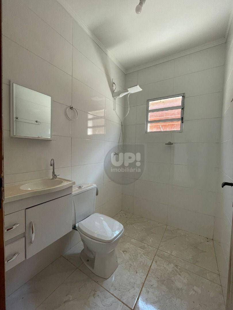 Casa à venda com 2 quartos, 53m² - Foto 5