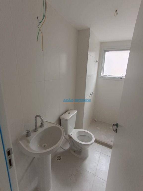 Apartamento à venda com 2 quartos, 60m² - Foto 4