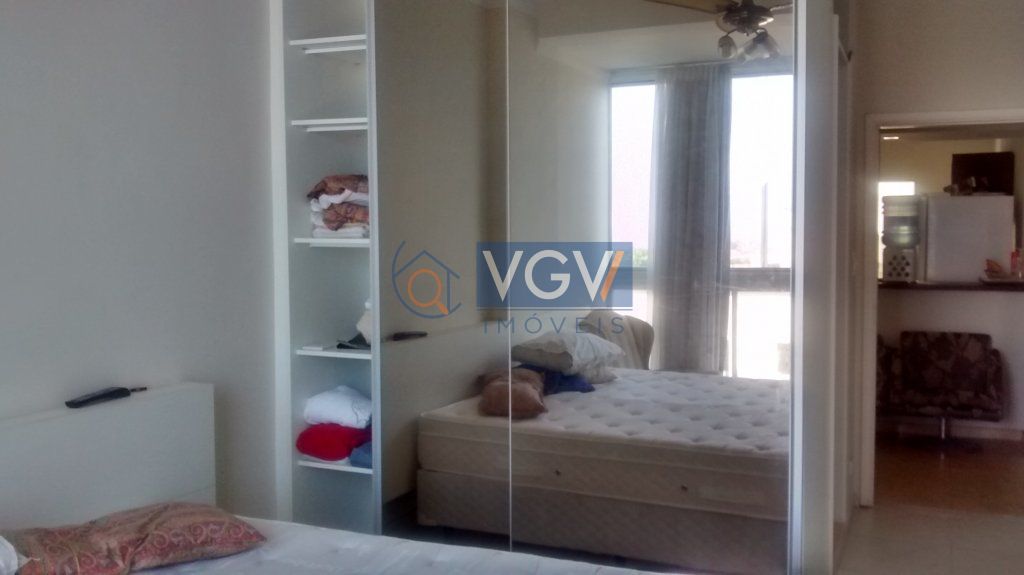 Apartamento à venda com 4 quartos, 200m² - Foto 14