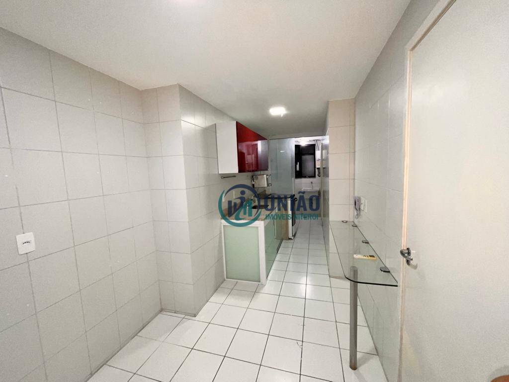 Apartamento à venda com 2 quartos, 85m² - Foto 4