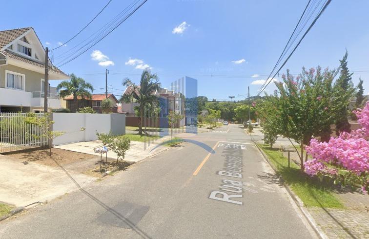 Sobrado à venda com 3 quartos, 210m² - Foto 4