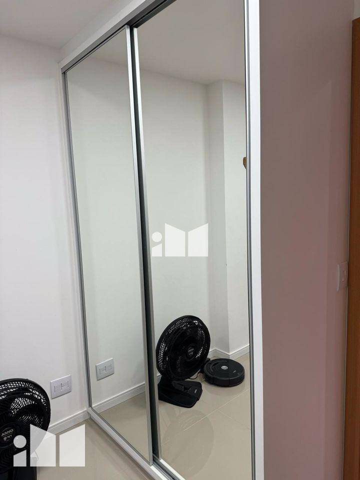 Apartamento à venda com 2 quartos, 65m² - Foto 18