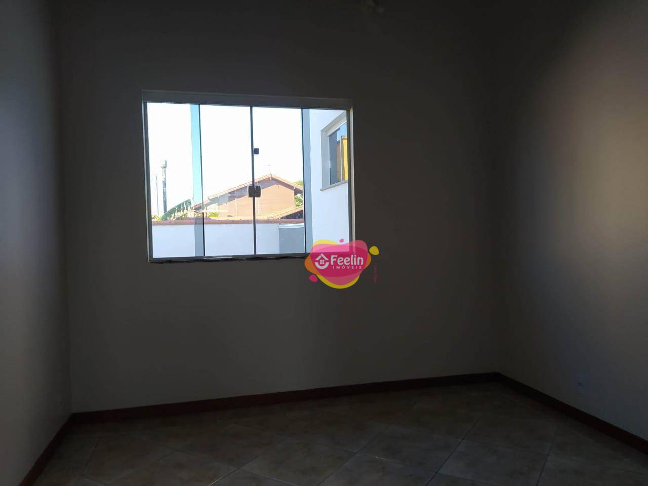 Casa para alugar com 3 quartos, 130m² - Foto 13