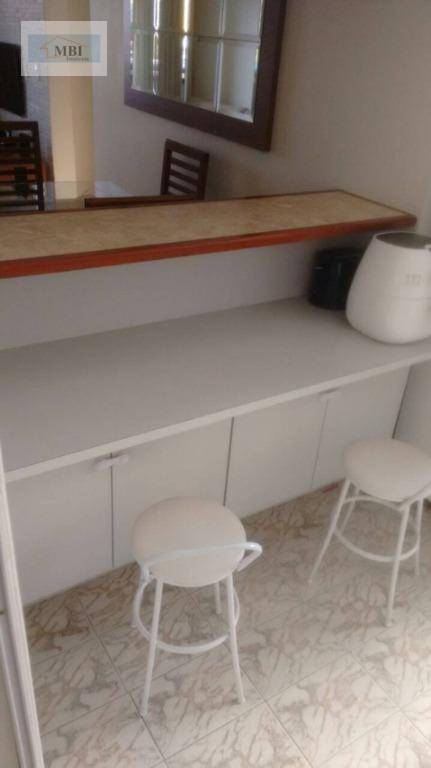 Apartamento à venda com 2 quartos, 57m² - Foto 4