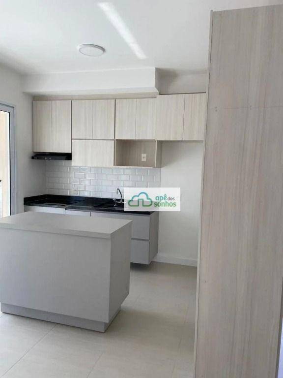 Apartamento para alugar com 1 quarto, 50m² - Foto 9