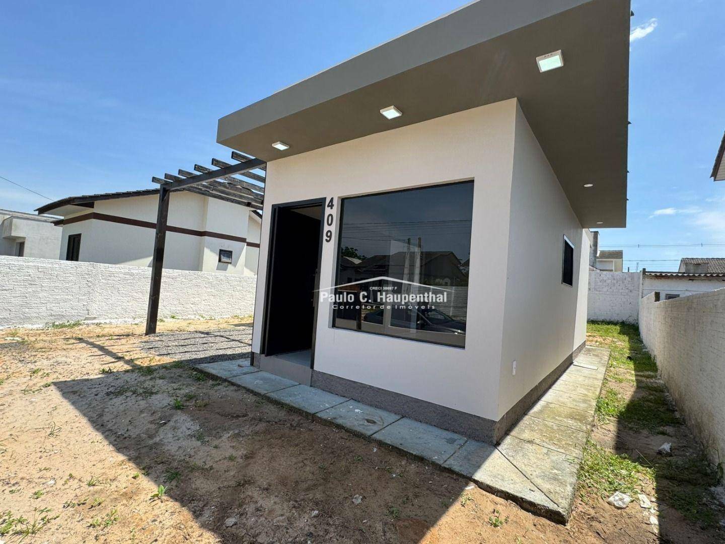 Casa à venda com 1 quarto, 50m² - Foto 1