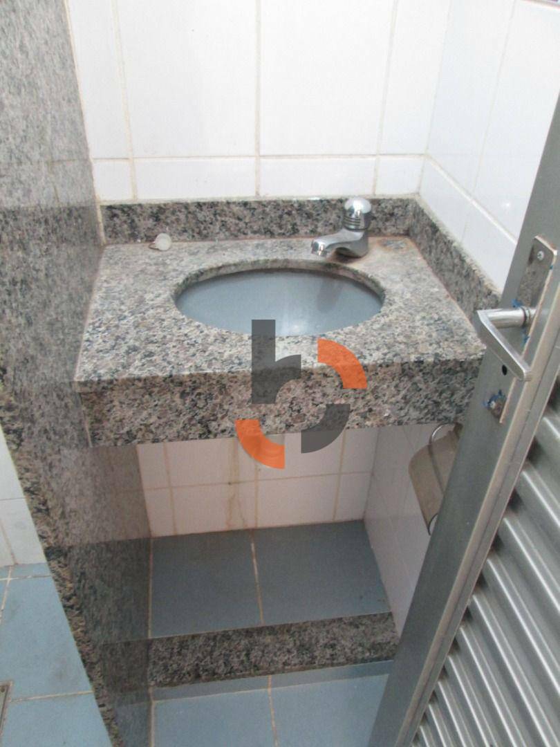 Apartamento para alugar com 1 quarto, 46m² - Foto 9