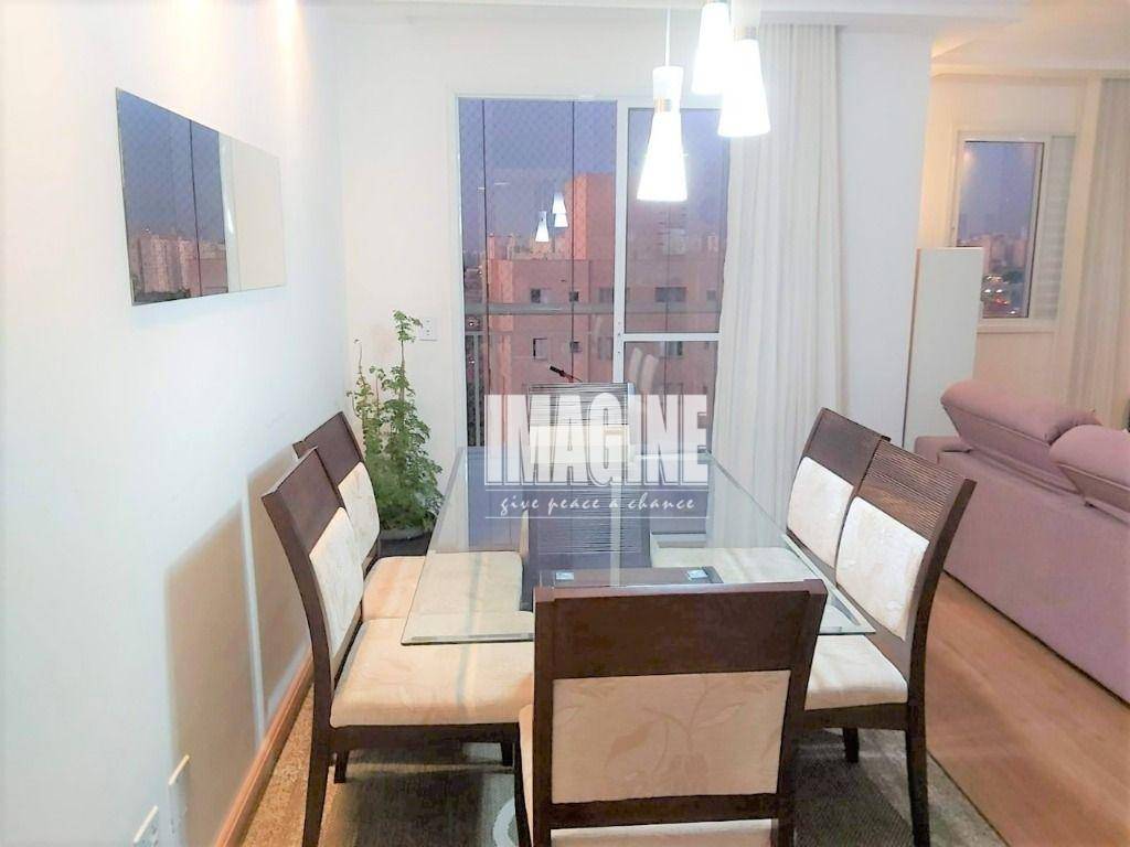 Apartamento à venda com 2 quartos, 65m² - Foto 2