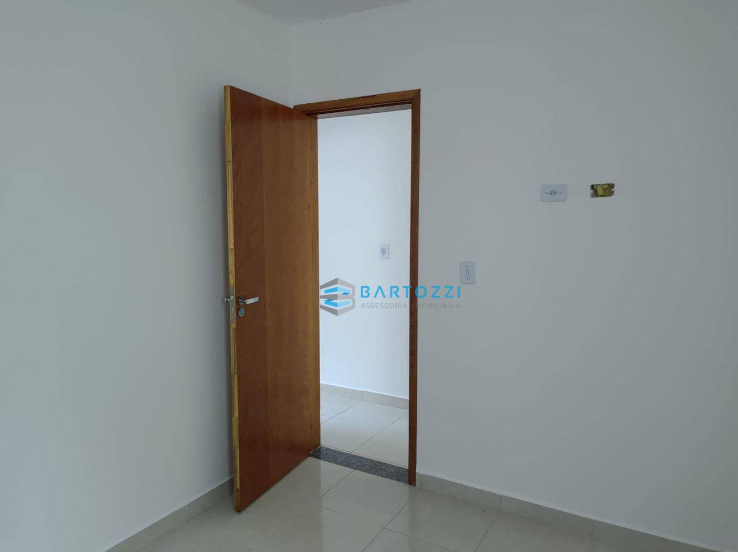 Apartamento à venda com 1 quarto, 30m² - Foto 34