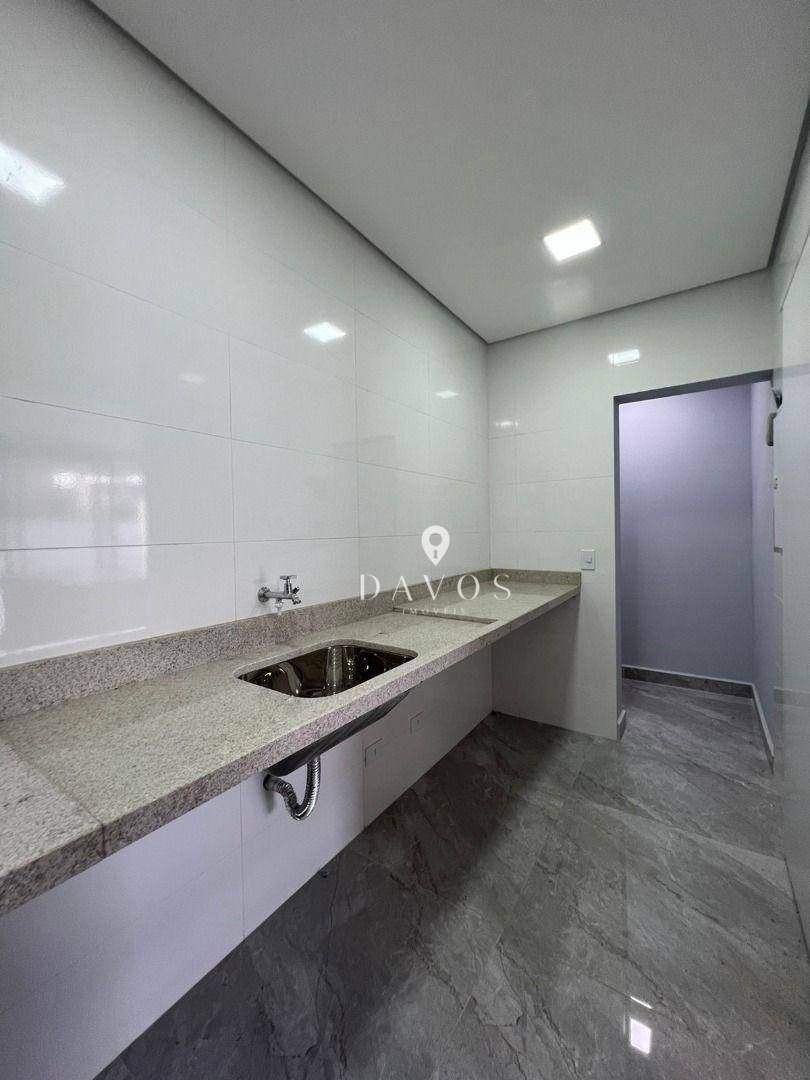 Sobrado à venda com 3 quartos, 350m² - Foto 9