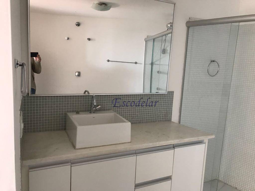 Apartamento à venda com 3 quartos, 180m² - Foto 8