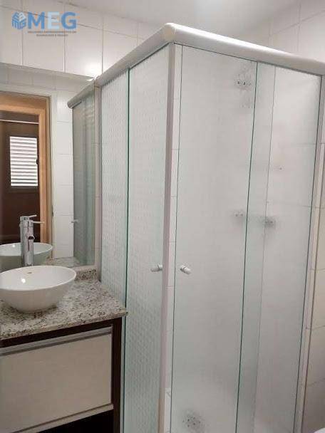 Apartamento para alugar com 3 quartos, 80m² - Foto 11