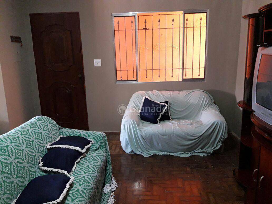 Sobrado à venda com 6 quartos, 288m² - Foto 1