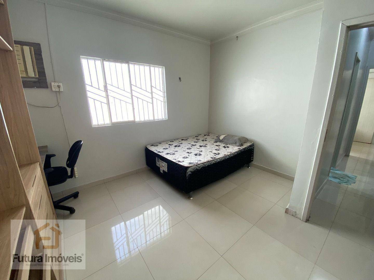 Casa para alugar com 4 quartos, 170m² - Foto 24