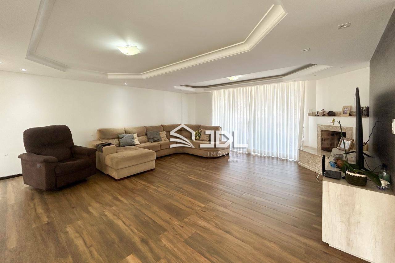 Casa à venda com 5 quartos, 422m² - Foto 6