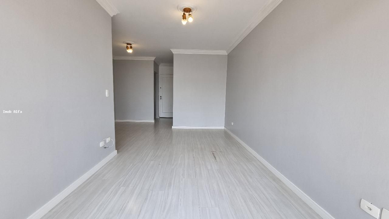 Apartamento à venda com 3 quartos, 76m² - Foto 2