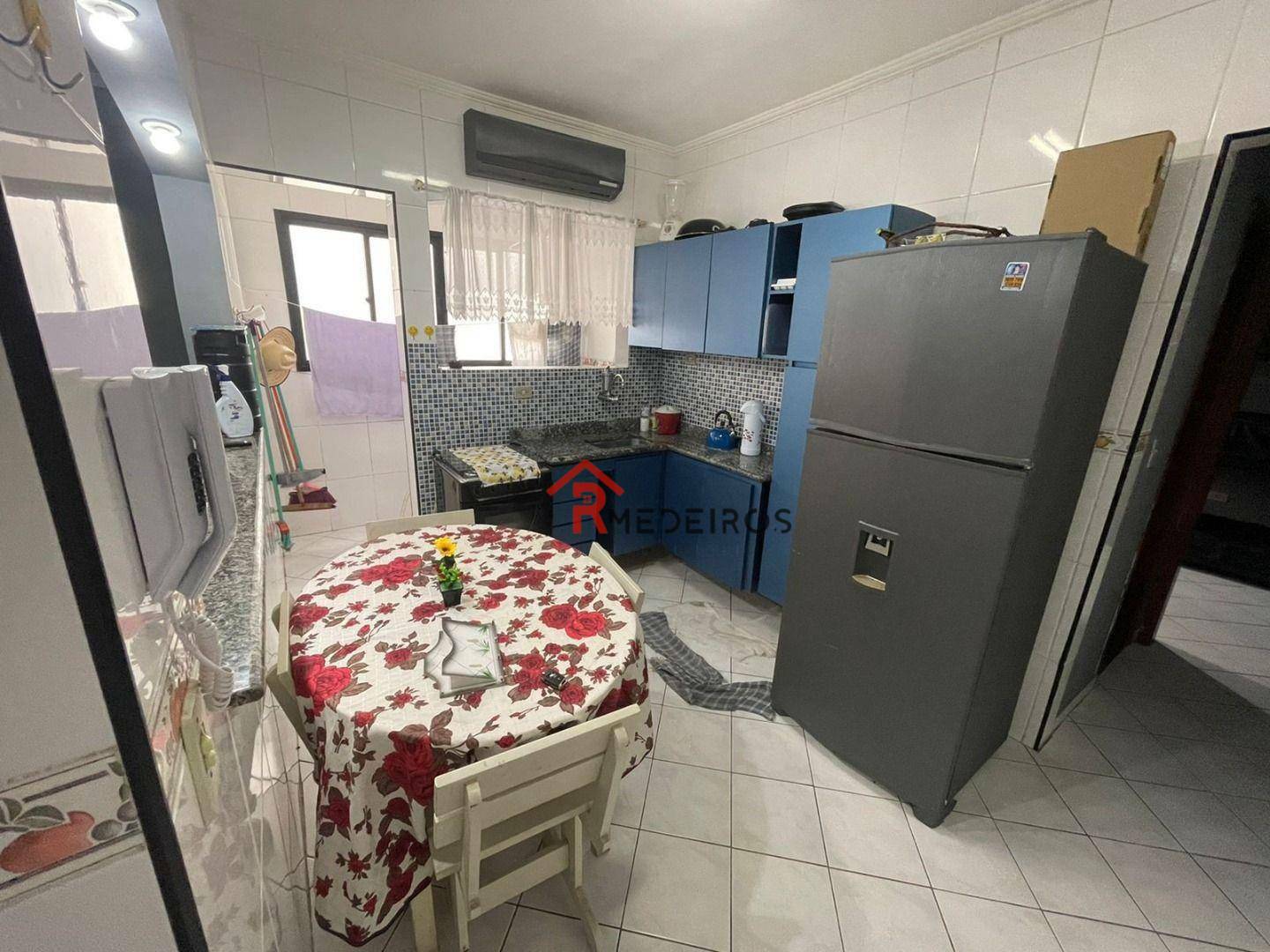 Apartamento à venda com 1 quarto, 50m² - Foto 5